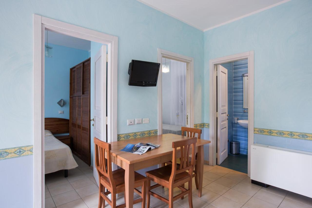 Two-Bedroom Deluxe Apartment