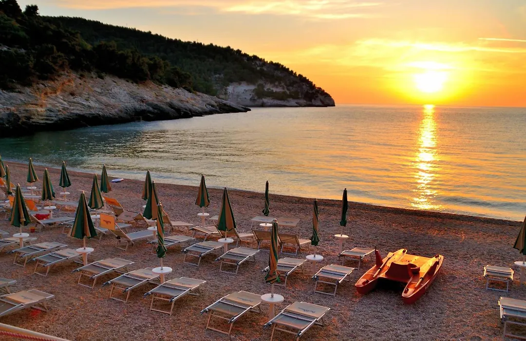 Hotel del Faro - Pugnochiuso Resort-1