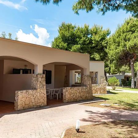Villaggio Camping Spiaggia Lunga-3