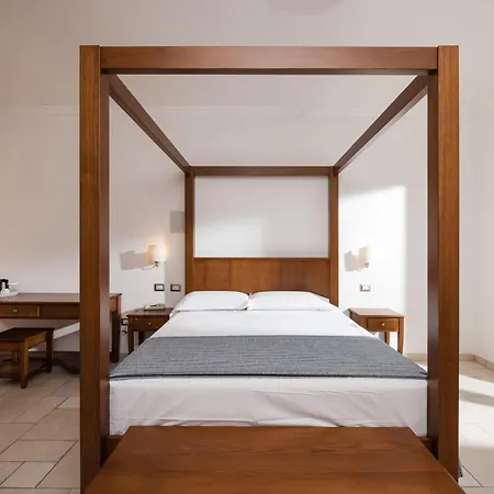 Hotel Boutique Il Castellino Relais-3